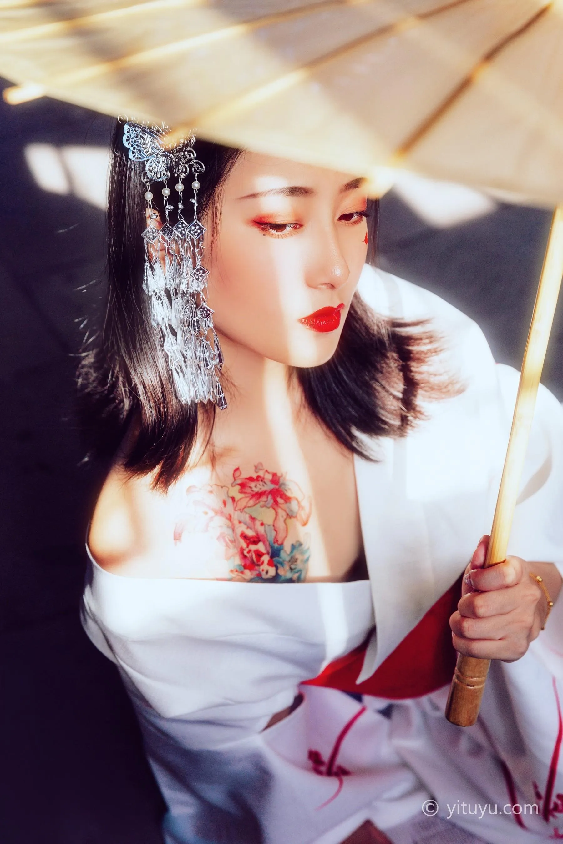 [YITUYU艺图语]2021.06.18 性空山 王月 [28P]插图4